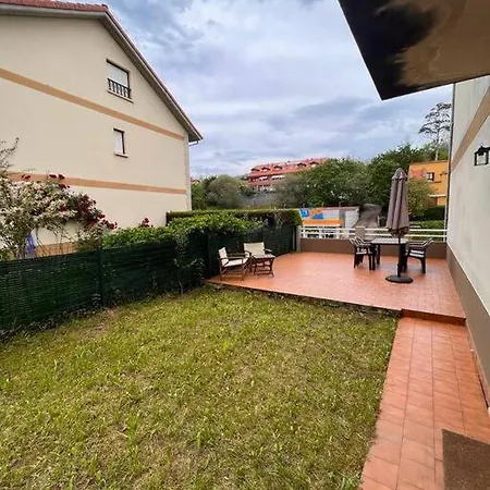 Apartamento Con Jardin En Centro Comillas